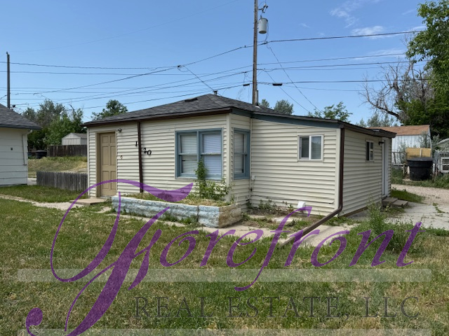 1120 South Willow Street