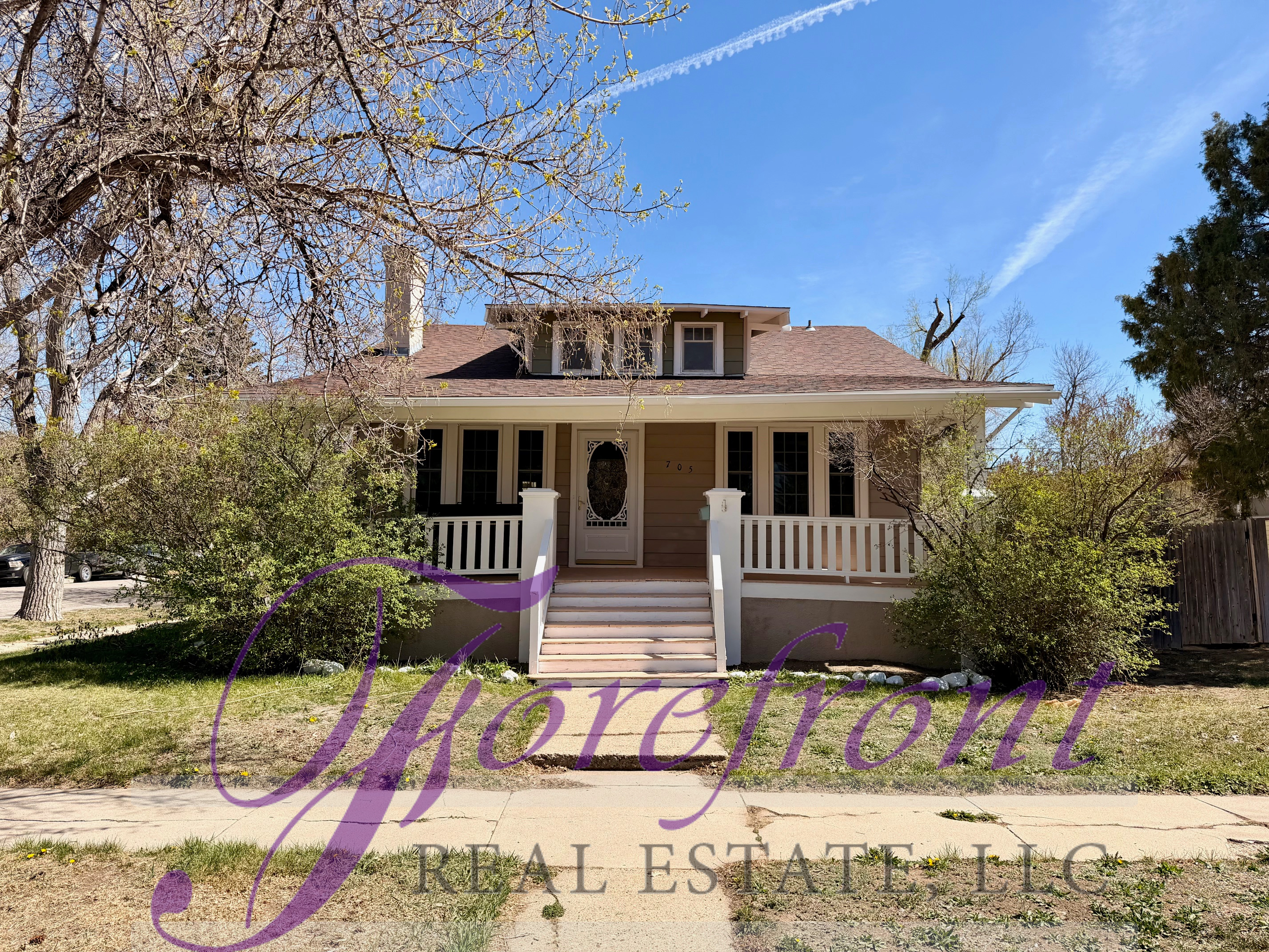 705 South Grant Avenue