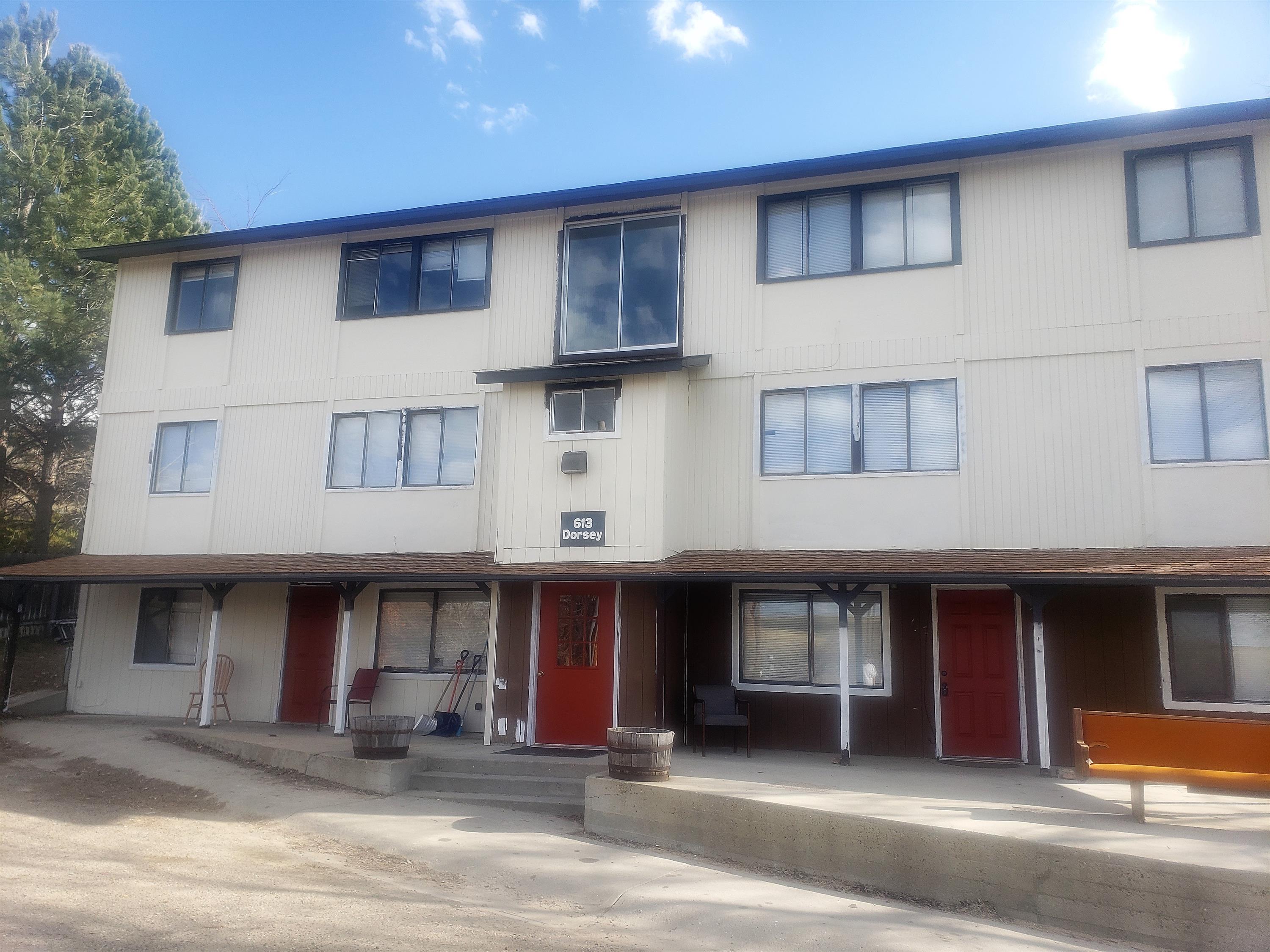 613 Dorsey Ave - 3