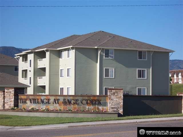 2661 E 15th #103 - 1